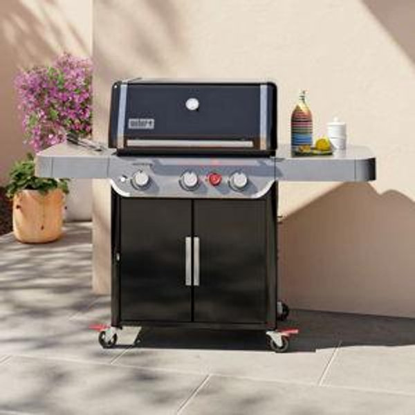 Genesis E-325 3-Burner Liquid Propane Gas Grill