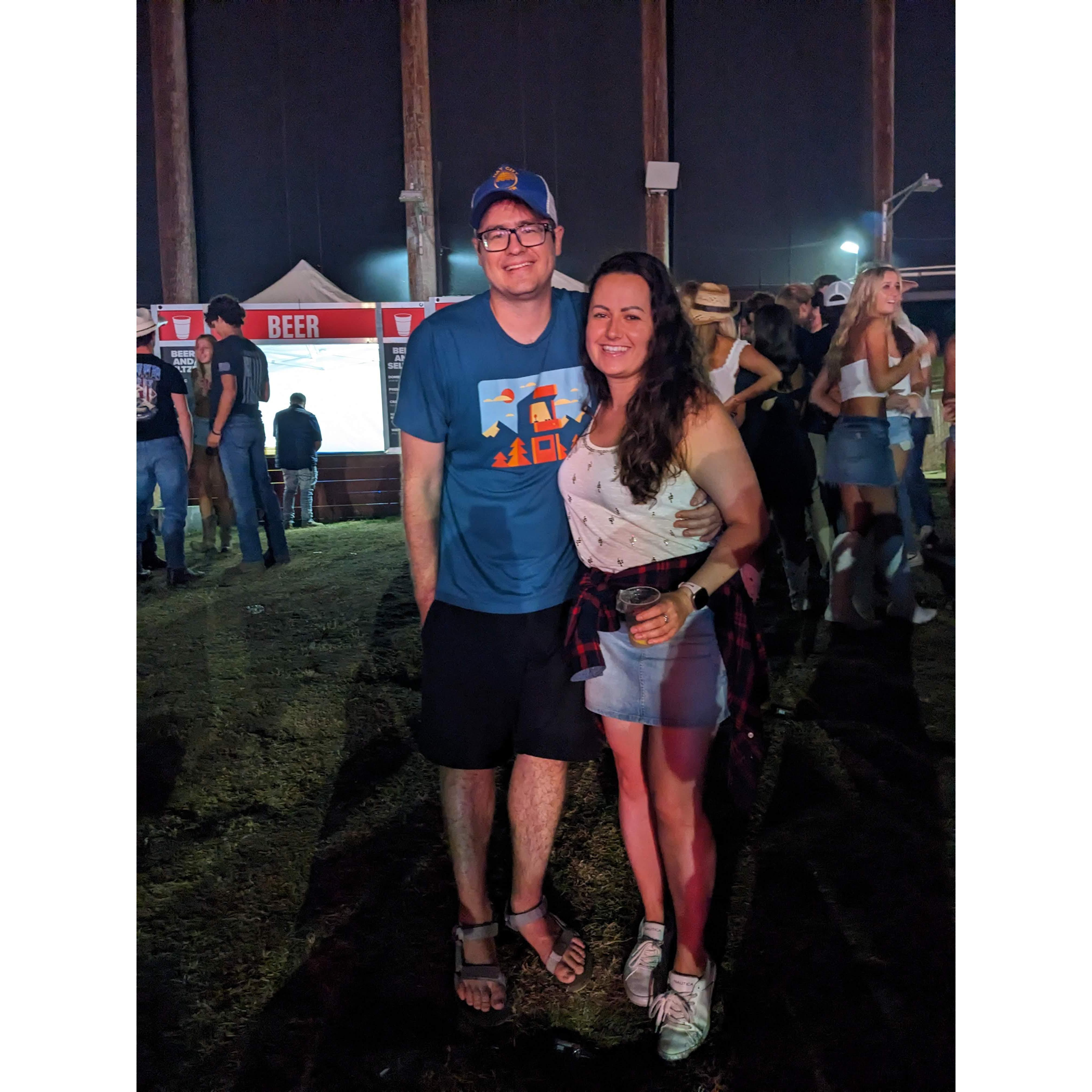 We love summertime concerts at Shoreline!