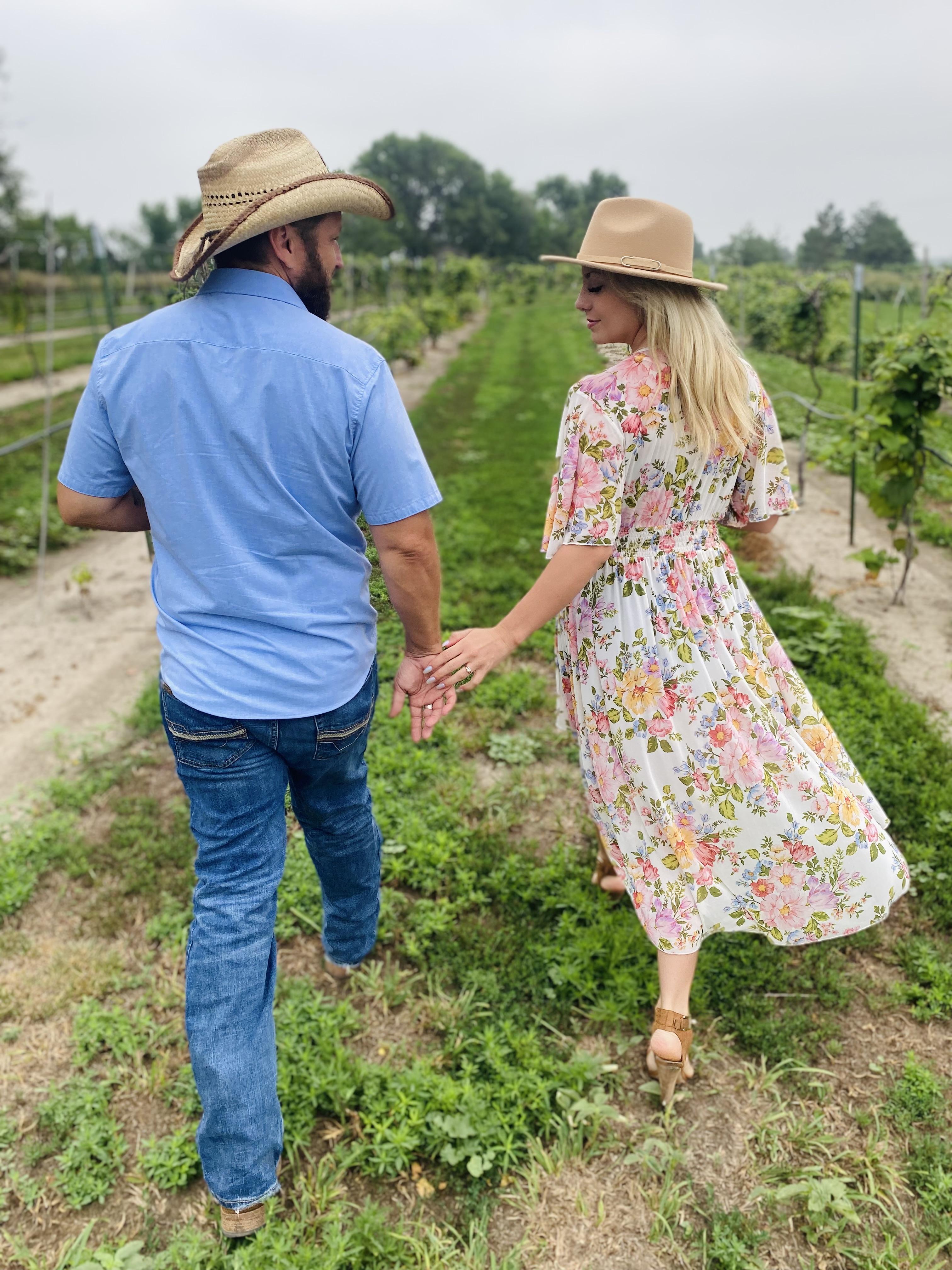 The Wedding Website of Abbe Gregg and Buddy Martell