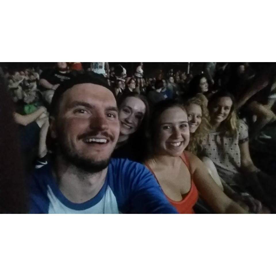 The night he asked me to be his girlfriend - at a blink 182 concert surrounded by friends <3