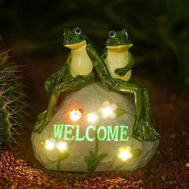 Nacome Solar Couple Frog Statue for Garden Decor - Outdoor Lawn Decor Figurines for Patio,Balcony,Yard,Lawn Ornament - Frog Gifts for Women/Mom/Grandma/Parents/Anniversary/Couple/Wife