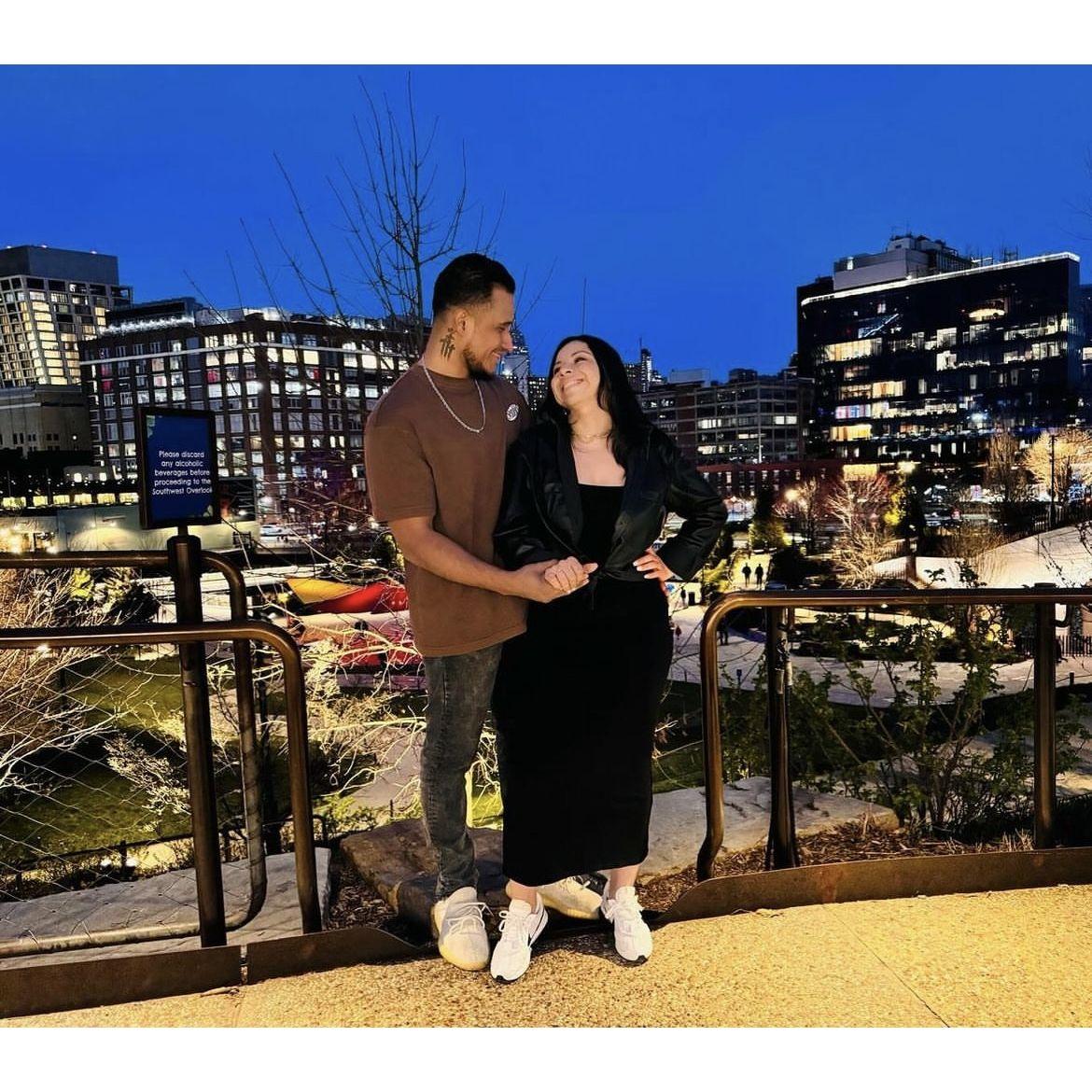 Cuando nos comprometemos/ When we got engaged