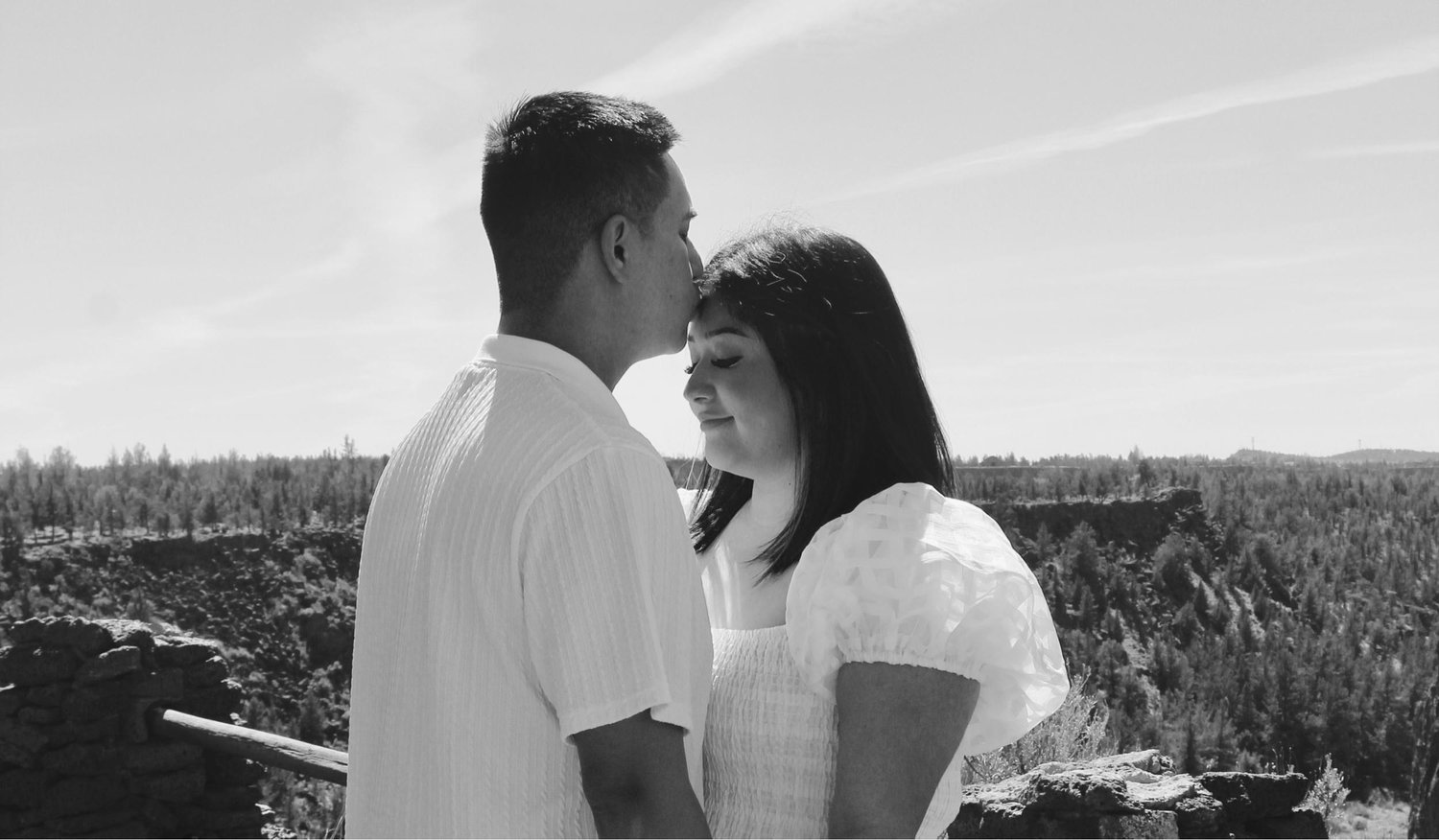 The Wedding Website of Dalia Sarabia and Uziel Garcia