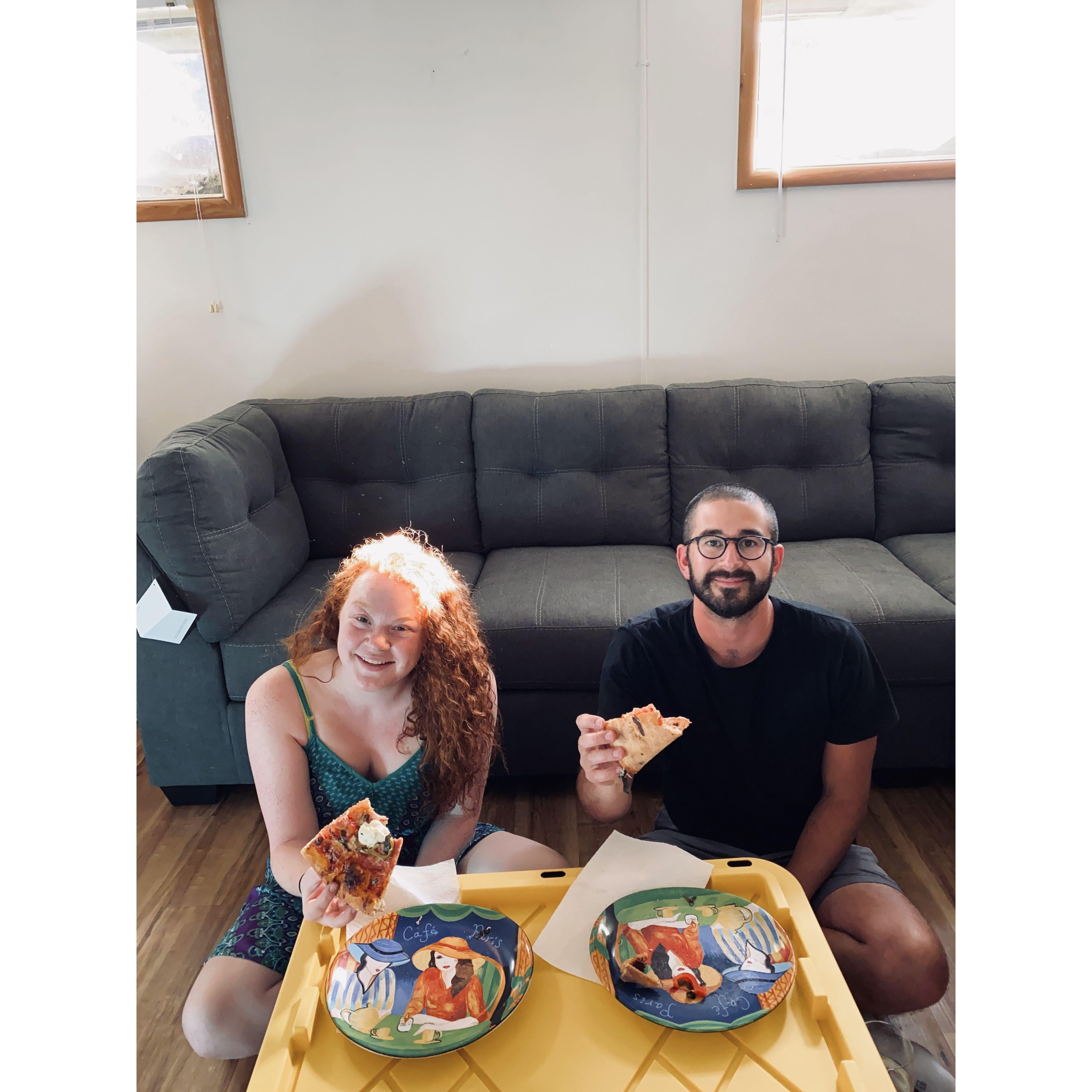 First meal at our first apartment:
The table- Rubbermaid
The plates- donated by Bonnie
The meal- Bridge Pizza (Thanks Kathie)
The view: Nothing. It's a basement. Or metaphorically, everything, the future.