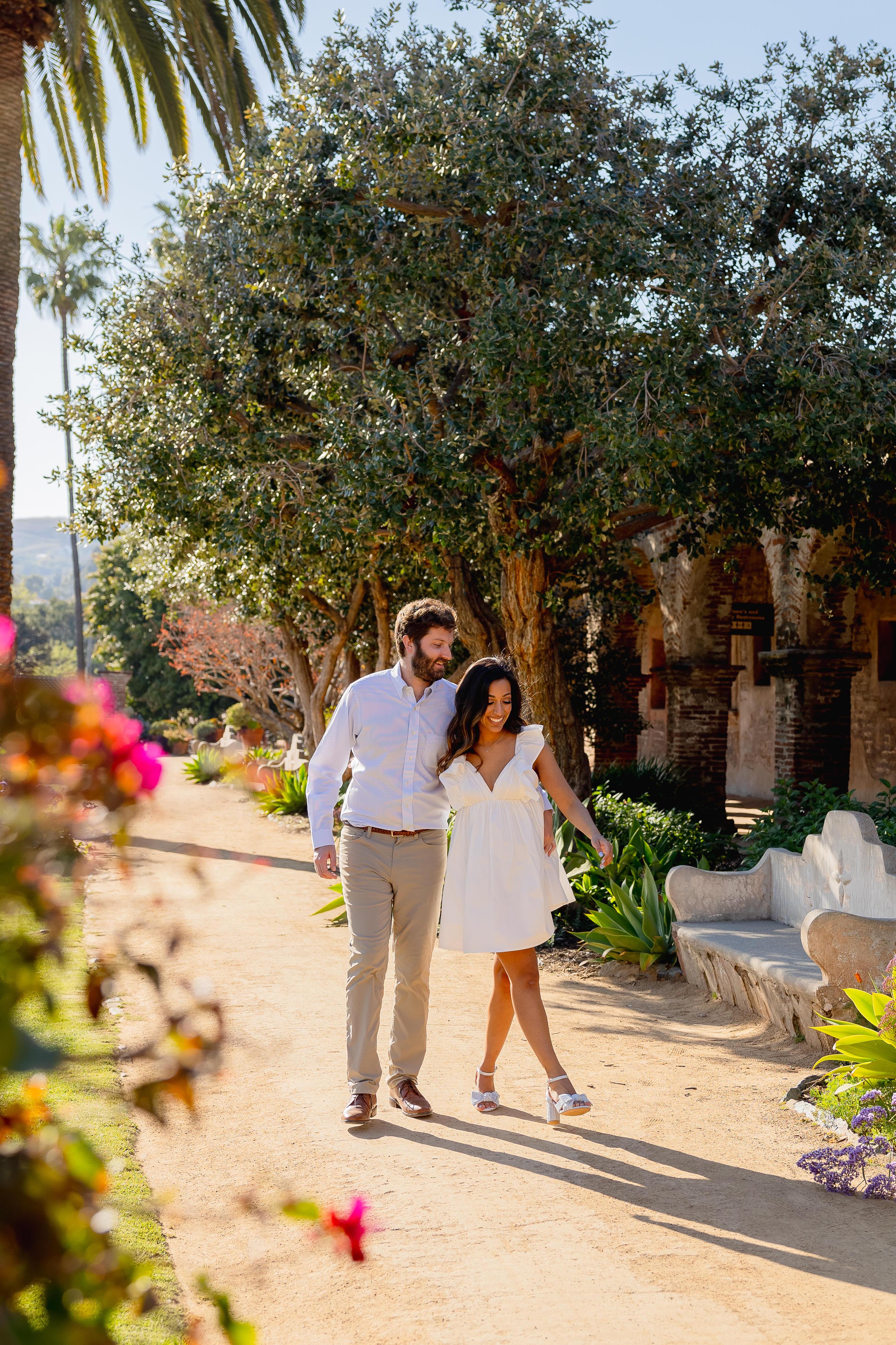 The Wedding Website of Laura Columbus and Russell Day