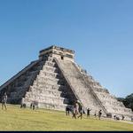 Chichén Itzá Day Trip with Cenote Hubiku and Valladolid