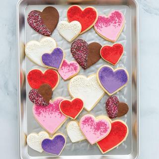 Naturals Embossed Heart Half Sheet Pan
