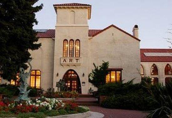 The Wedding Website of Alani Gilbert and Josh Lyon