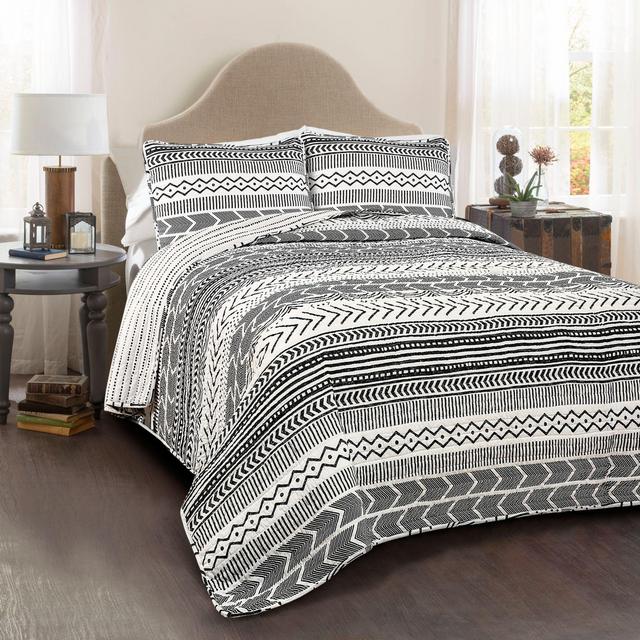 Lush Decor Hygge Geo 3-Piece King Reversible Quilt Set in Black