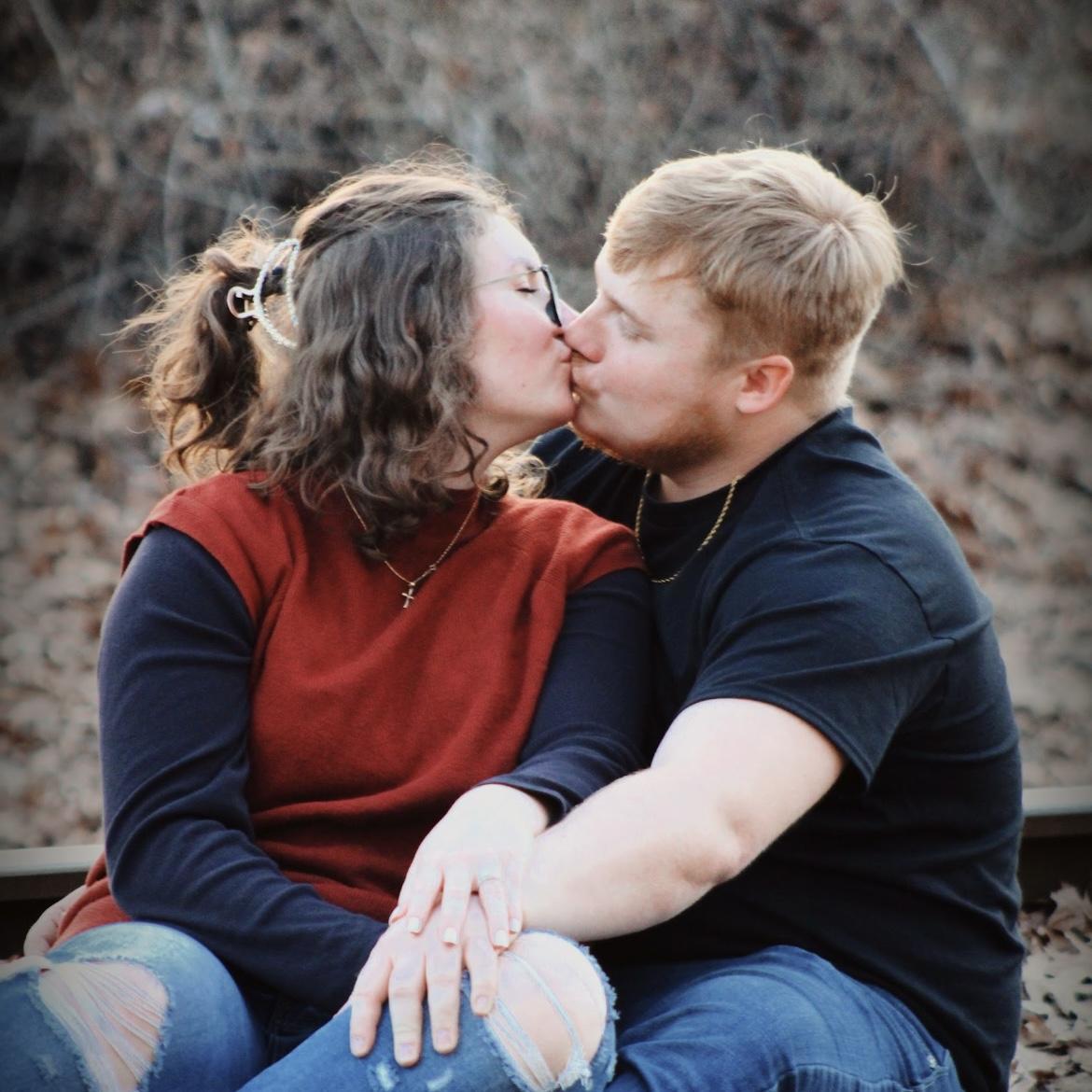 First set of Engagement Photos!📸