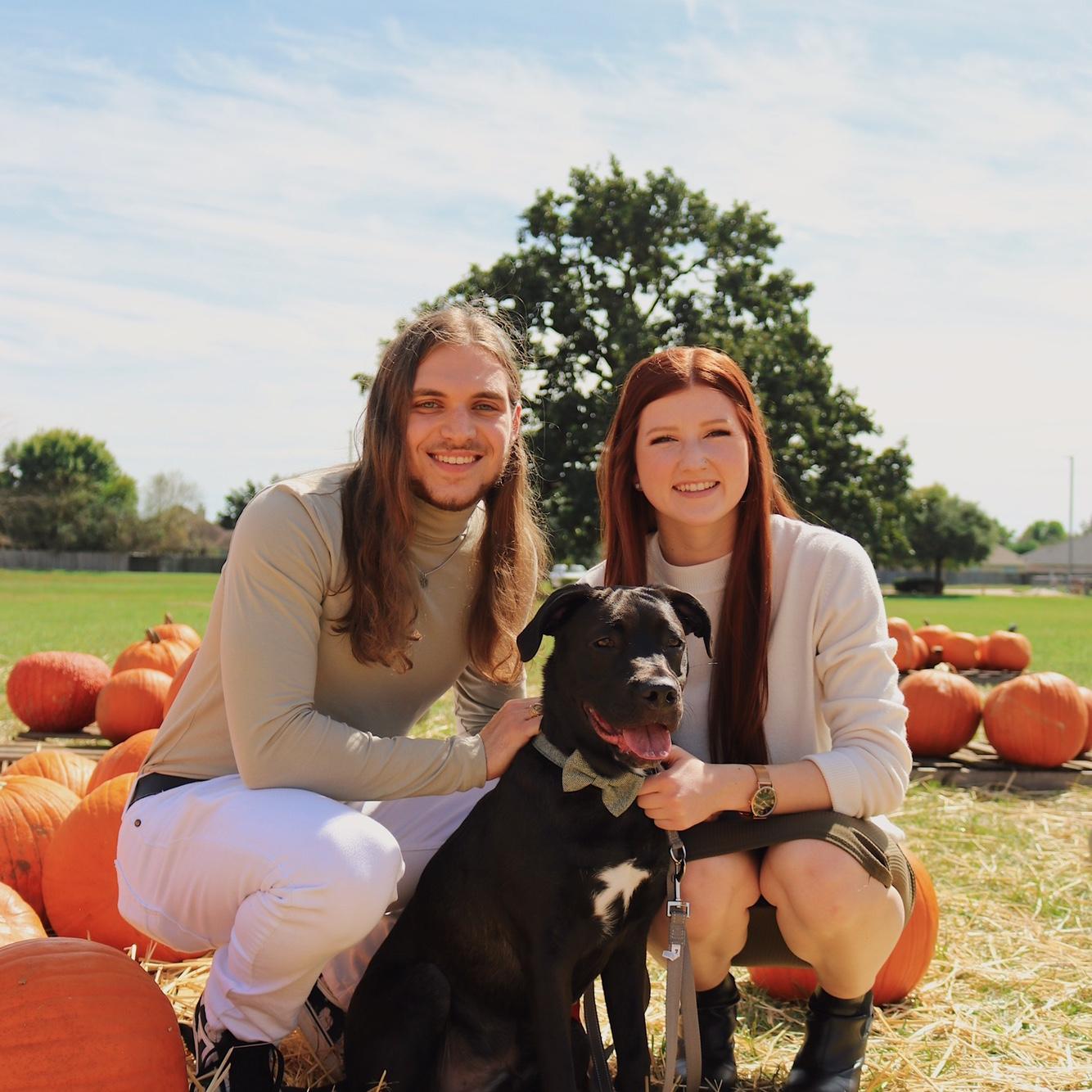 Family pumpkin patch photos, October 2021