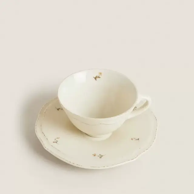 TAZA DE TÉ CON PLATO FLOR ROMÁNTICA X 4