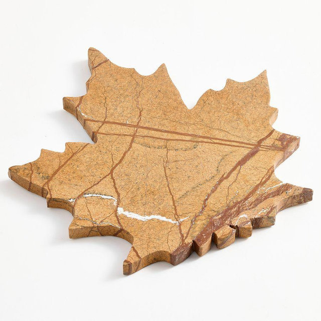 Maple Leaf Marble Cheeseboard - Brown