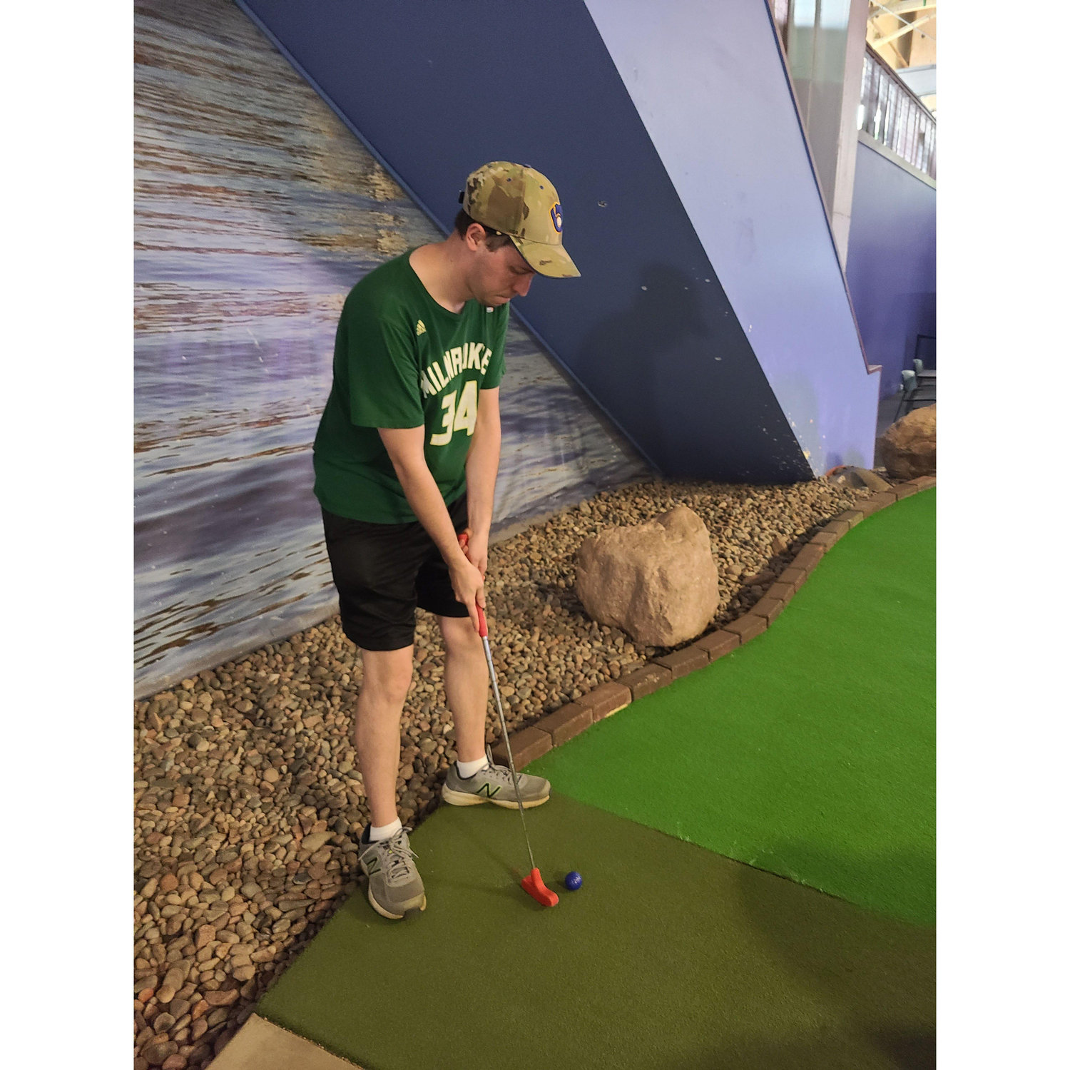 Adventure Zone Mini Golf The Cabin 2022