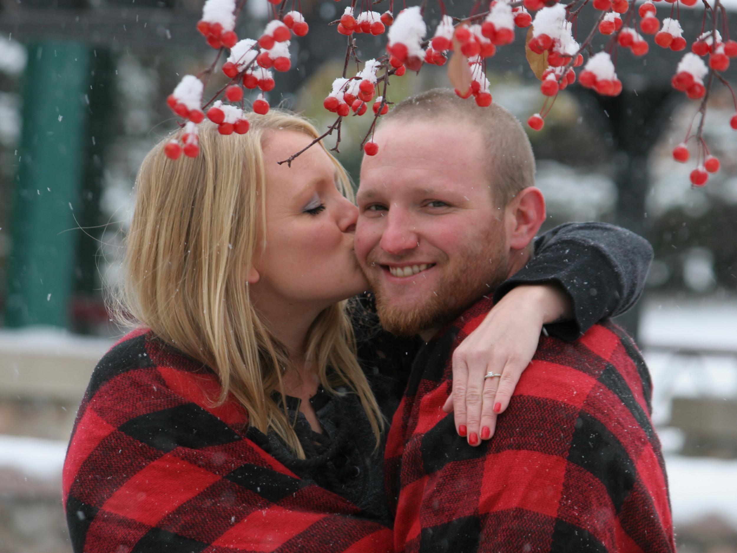 The Wedding Website of Chelsey Edmonds and Marcus Schmidt