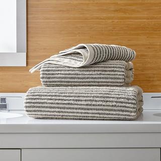 Rowan Striped 2-Piece Towel Set