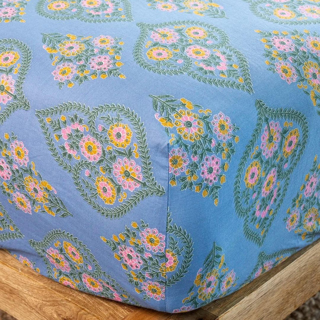 Mix & Match Cotton Fitted Sheet - Blue Willow Medallion