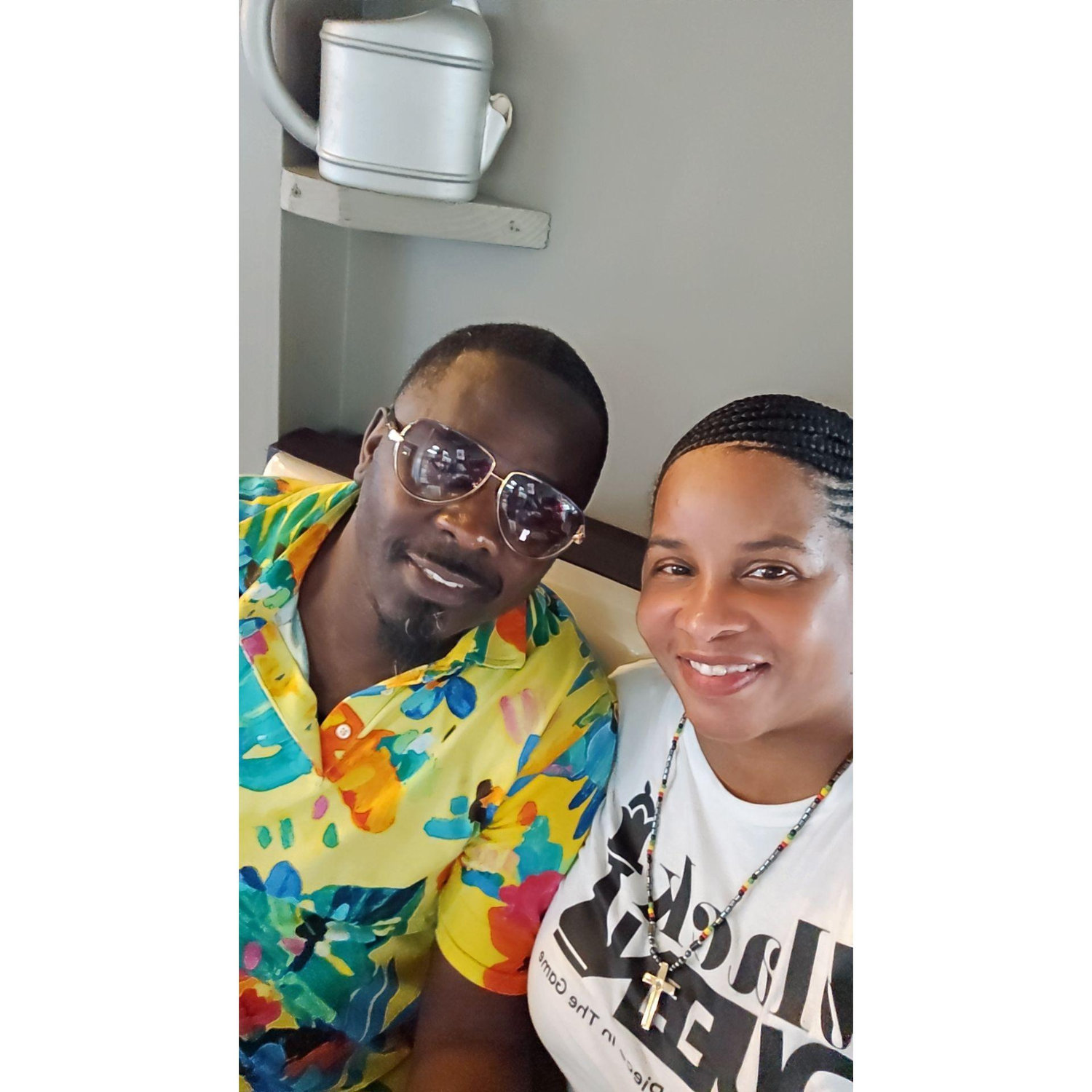Jamaica, getting ready to eat😁 9/2024