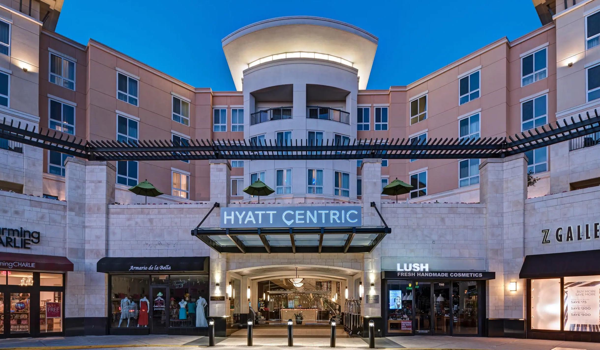 The Wedding Website of Miranda Wilhite and Avyatar Hes