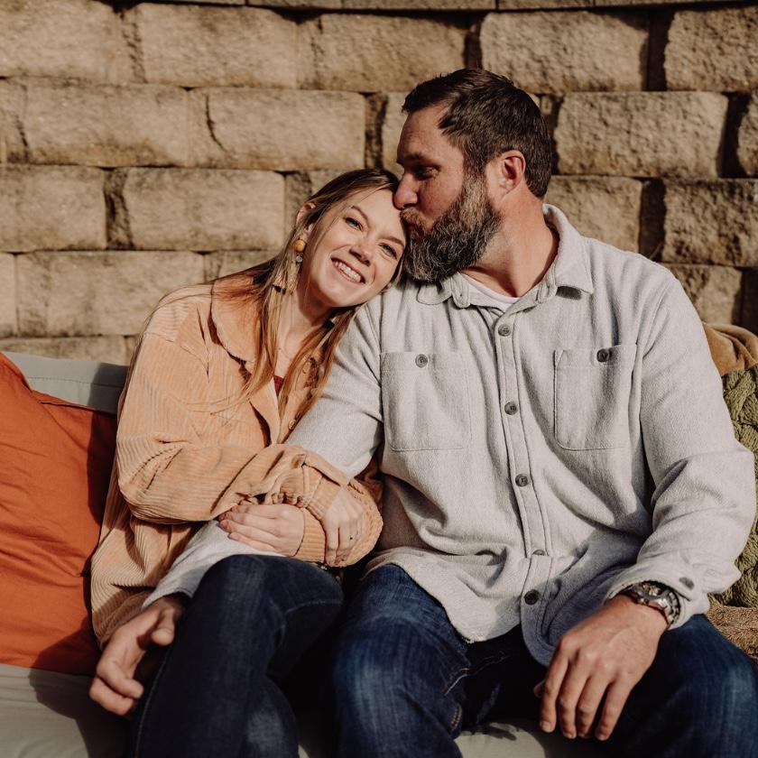 Walter’s first time meeting Alisha’s Family in Illinois. Threw him right in for some family portraits!