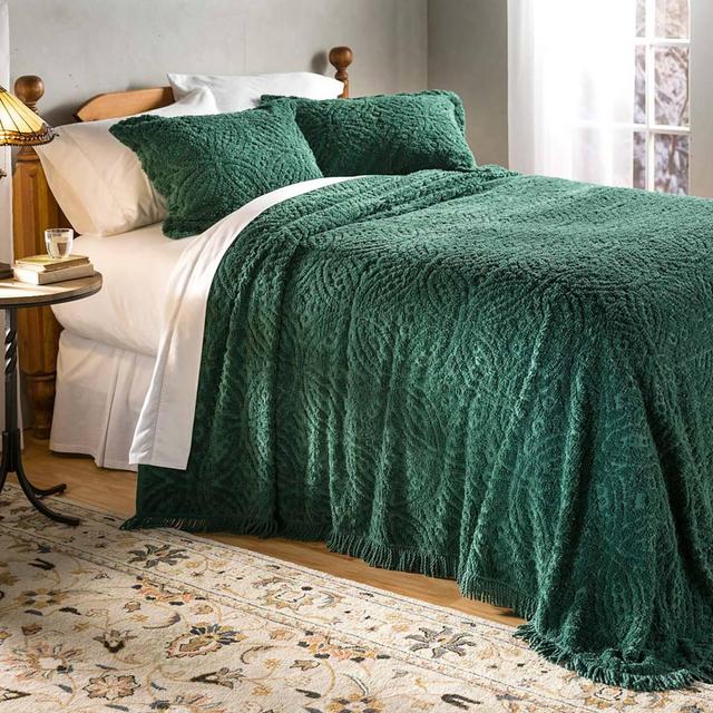King Wedding Ring Tufted Chenille Bedspread - Evergreen 90881 EVG