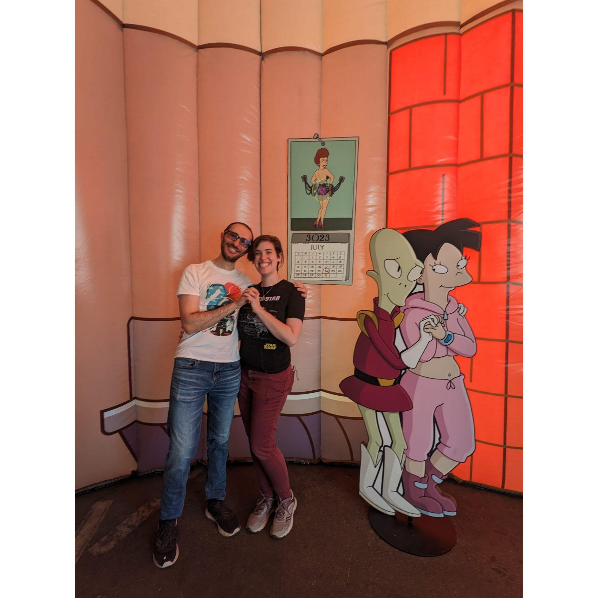 Futurama IRL at San Diego Comic Con 2023 (PC: Some guy working for Hulu)