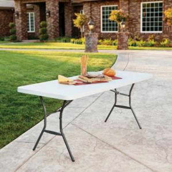 6' White Folding Table - Amazon