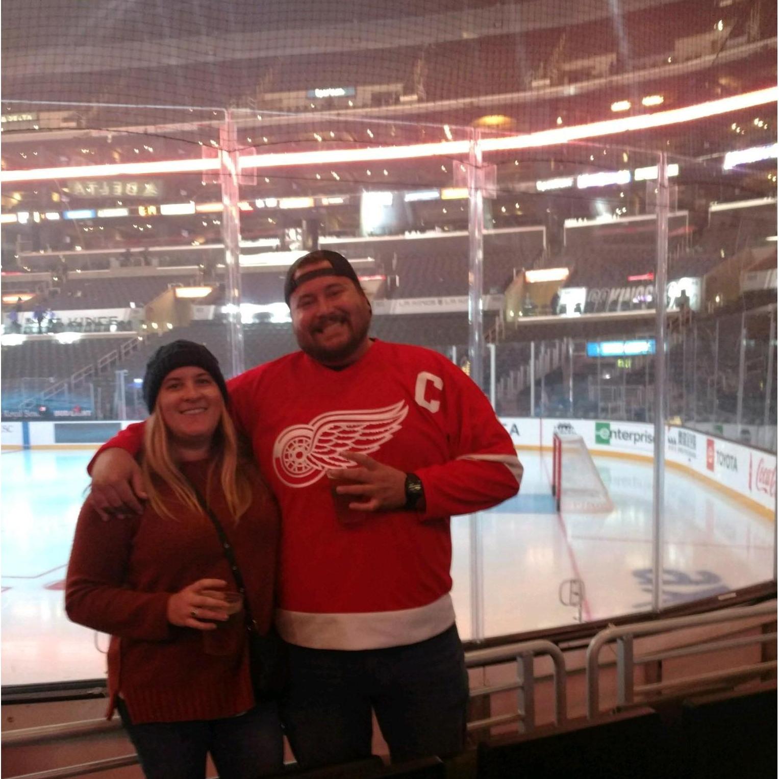 Hockey fans!