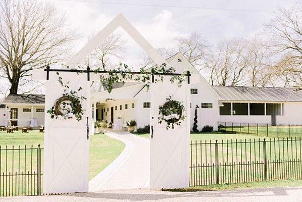 The Wedding Website of Taryn Mast and Bryan Towers