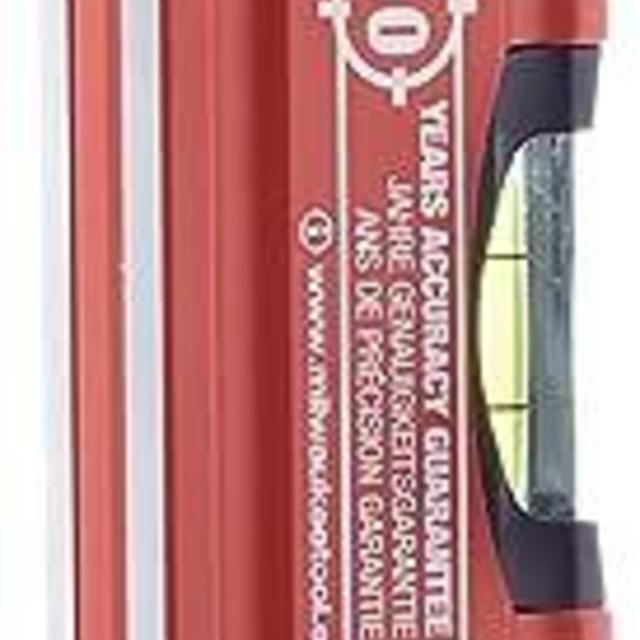 Milwaukee 4932459090 40 cm/16-Inch Redstick Slim Level - Red/Black