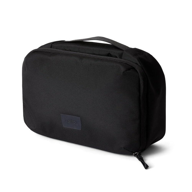 Bellroy Hanging Toiletry Kit (hanging 3 liter toiletry bag for men and women, and designed for travel) - Black