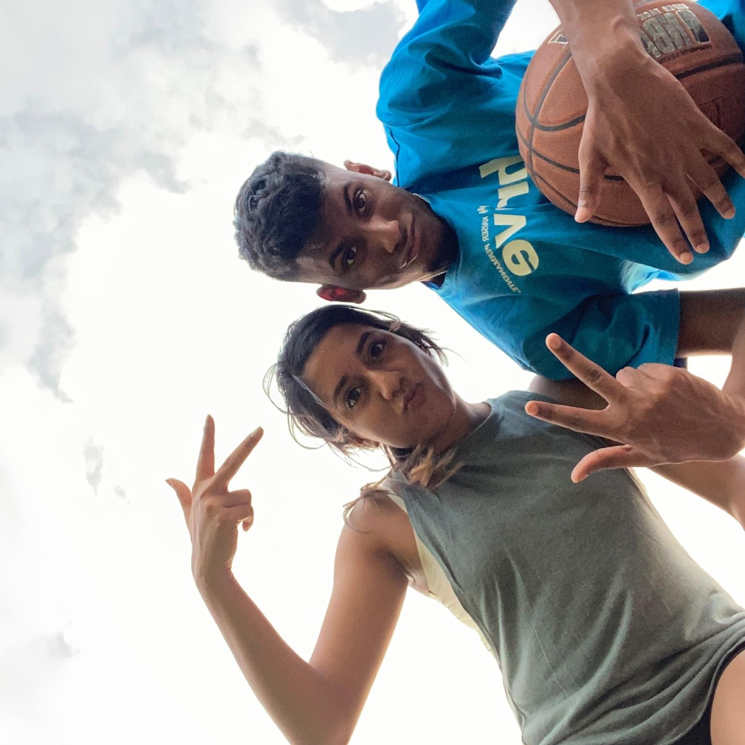 1v1 meet us on the court !!!