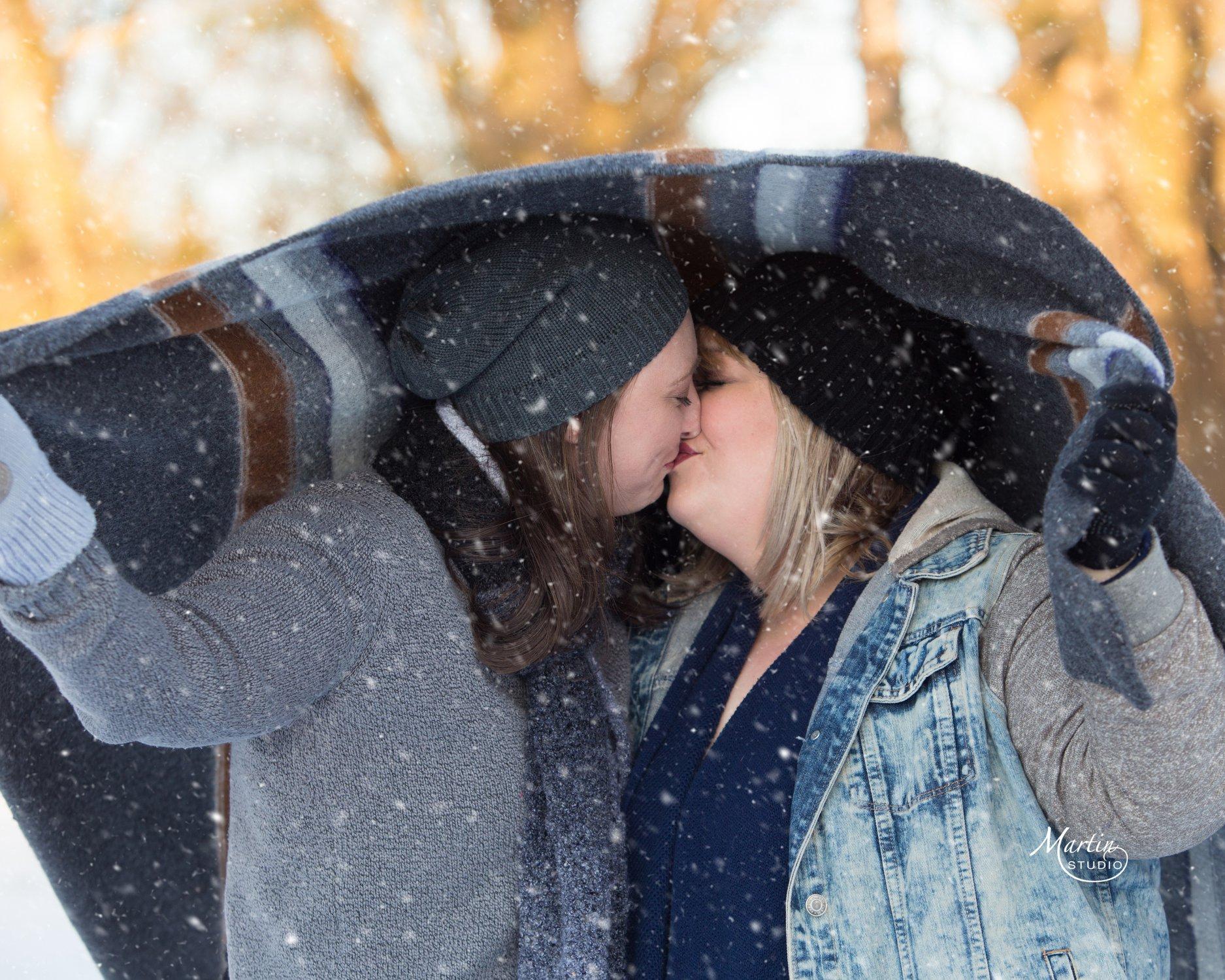The Wedding Website of Tracy Williams and Jocelyn Huselstein