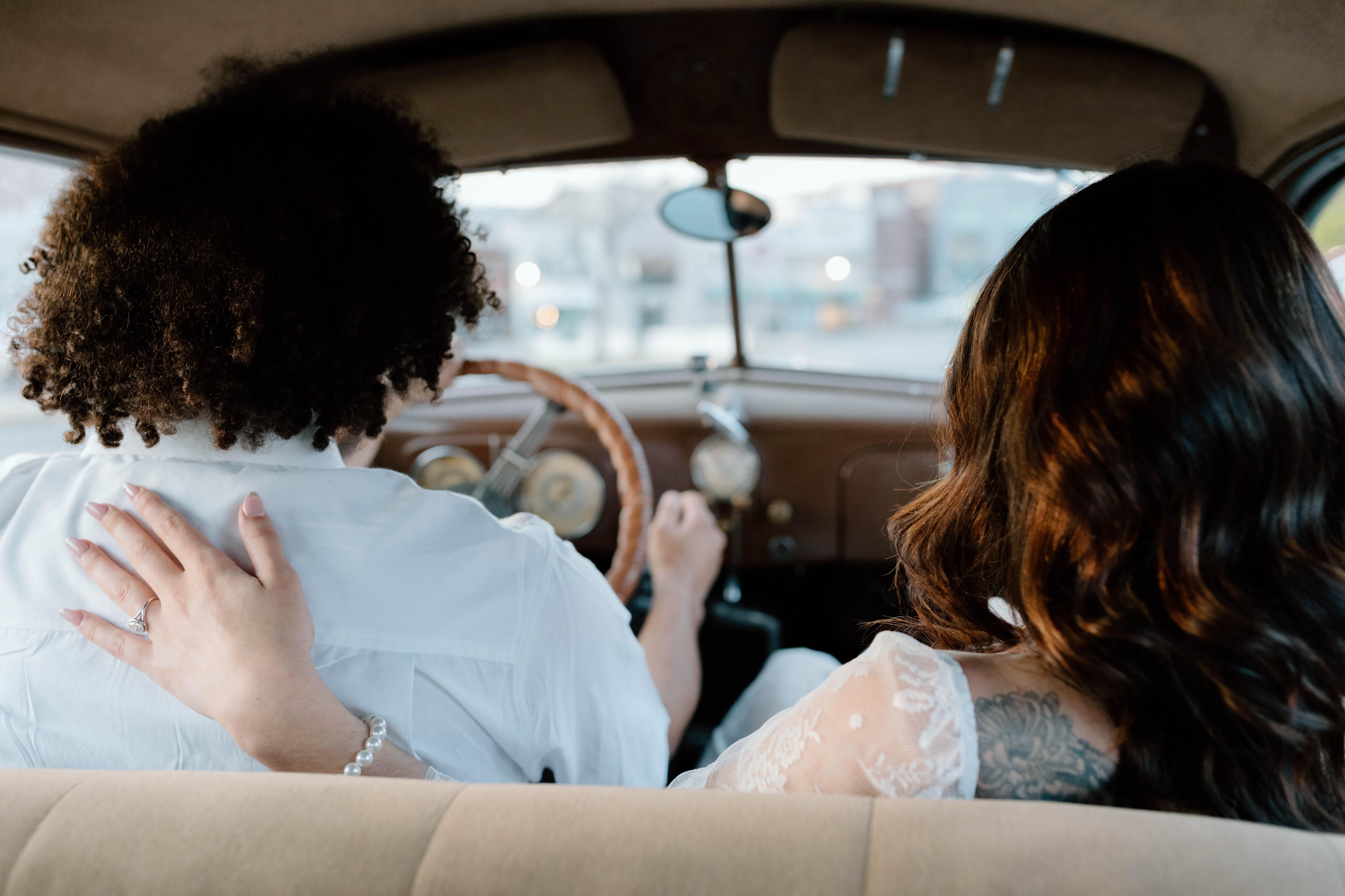 The Wedding Website of Kaytlen Ferruccio and Isaiah Kane