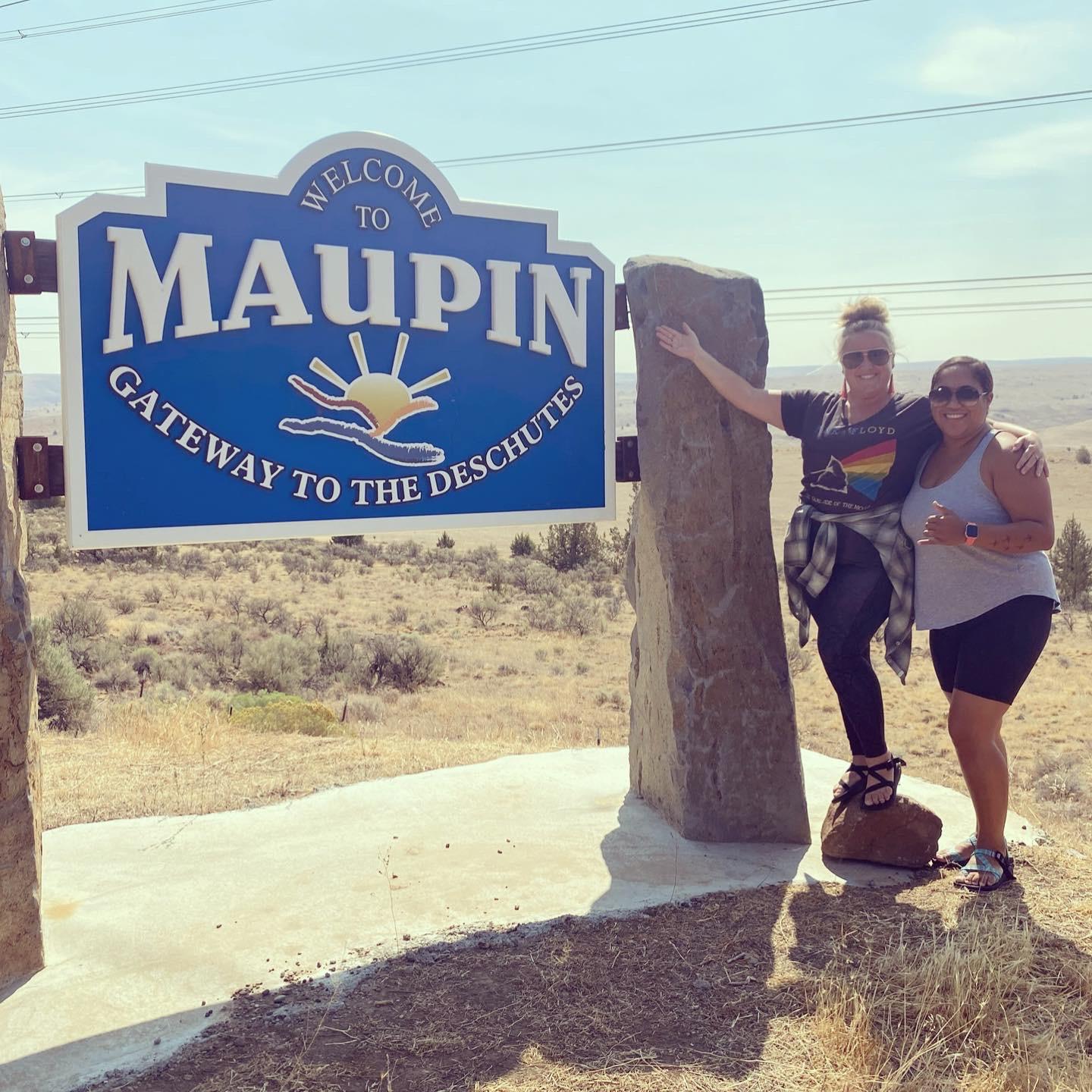 First stop was to Maupin Oregon where Lindsey's BFF Rachelle lives.