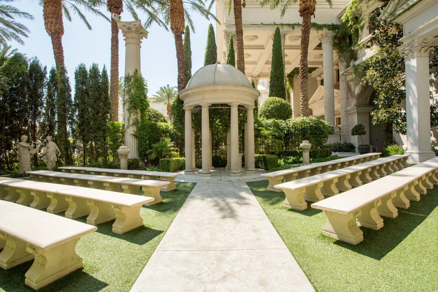 The Wedding Website of Kylie Motley and Terry LaPointe
