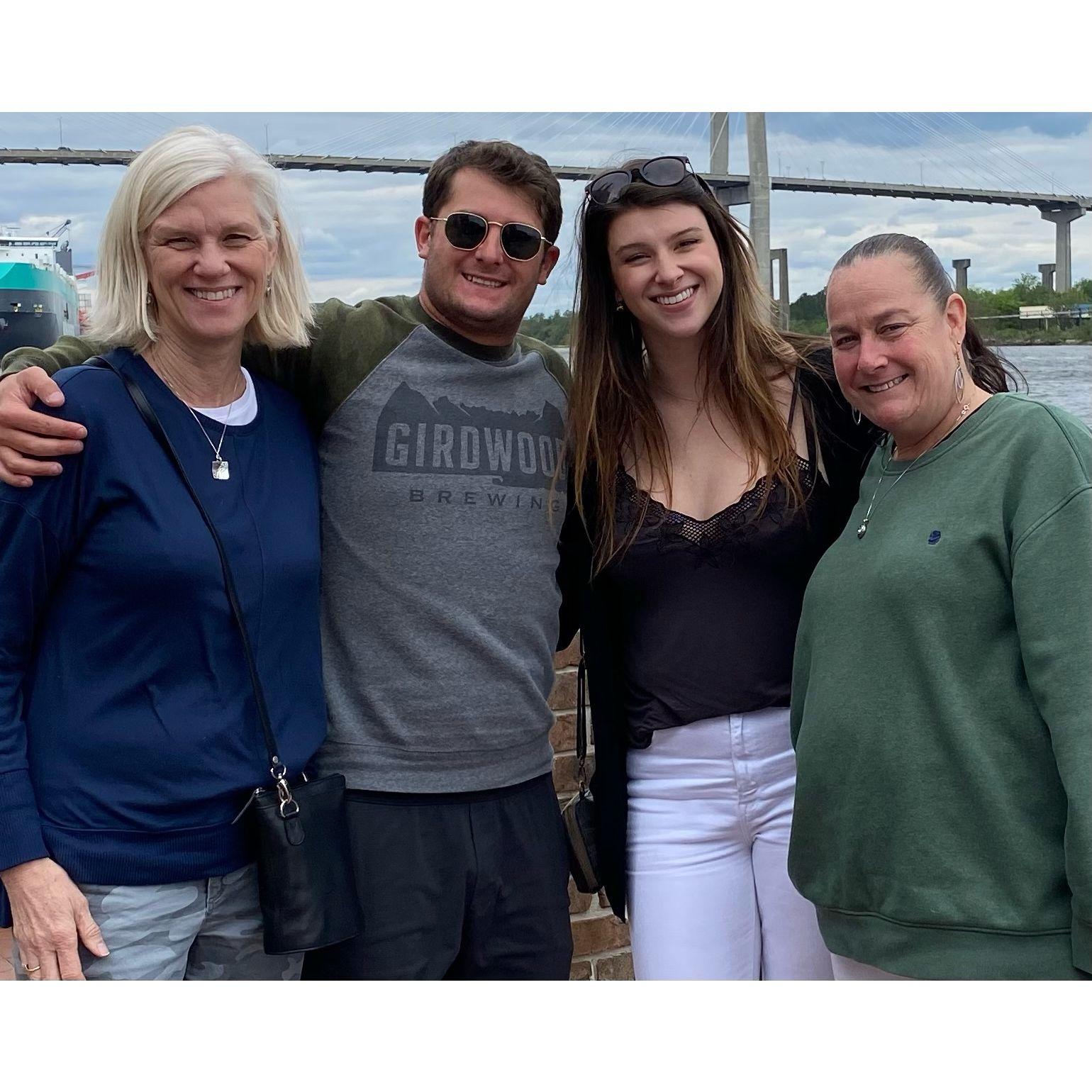 4.9.22 - Mom's Weekend in Savannah!!