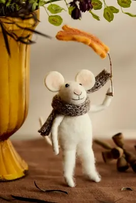 Fall Foliage Mouse Felt Critter