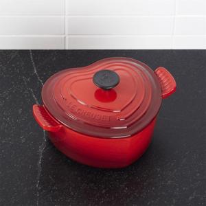 Le Creuset ® 2-Qt. Cerise Red Heart Casserole