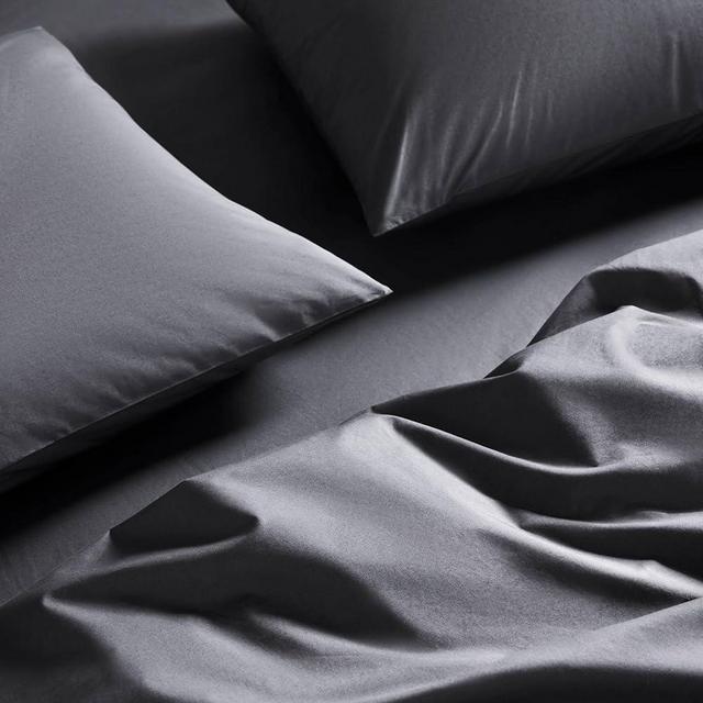 Brooklinen Luxury Percale 4 Piece Sheet Set - 100% Cotton, King Size in Slate Grey - 1 Fitted Sheet, 1 Flat Sheet, 2 Pillowcases | Best Sheets for Hot Sleepers