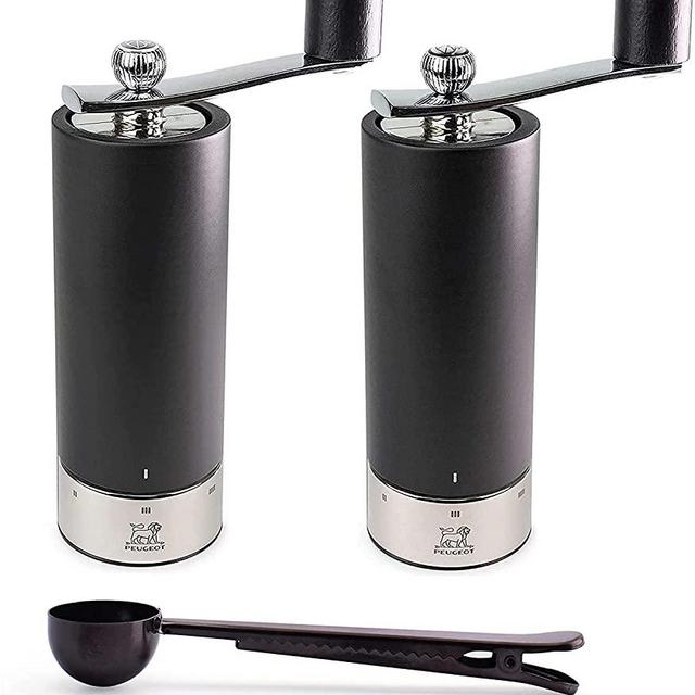 Peugeot Isen u'Select Salt & Pepper Mill Gift Set, 18cm-7in, Black - With Stainless Steel Spice Scoop & Clip (Salt & Pepper Mill Set)