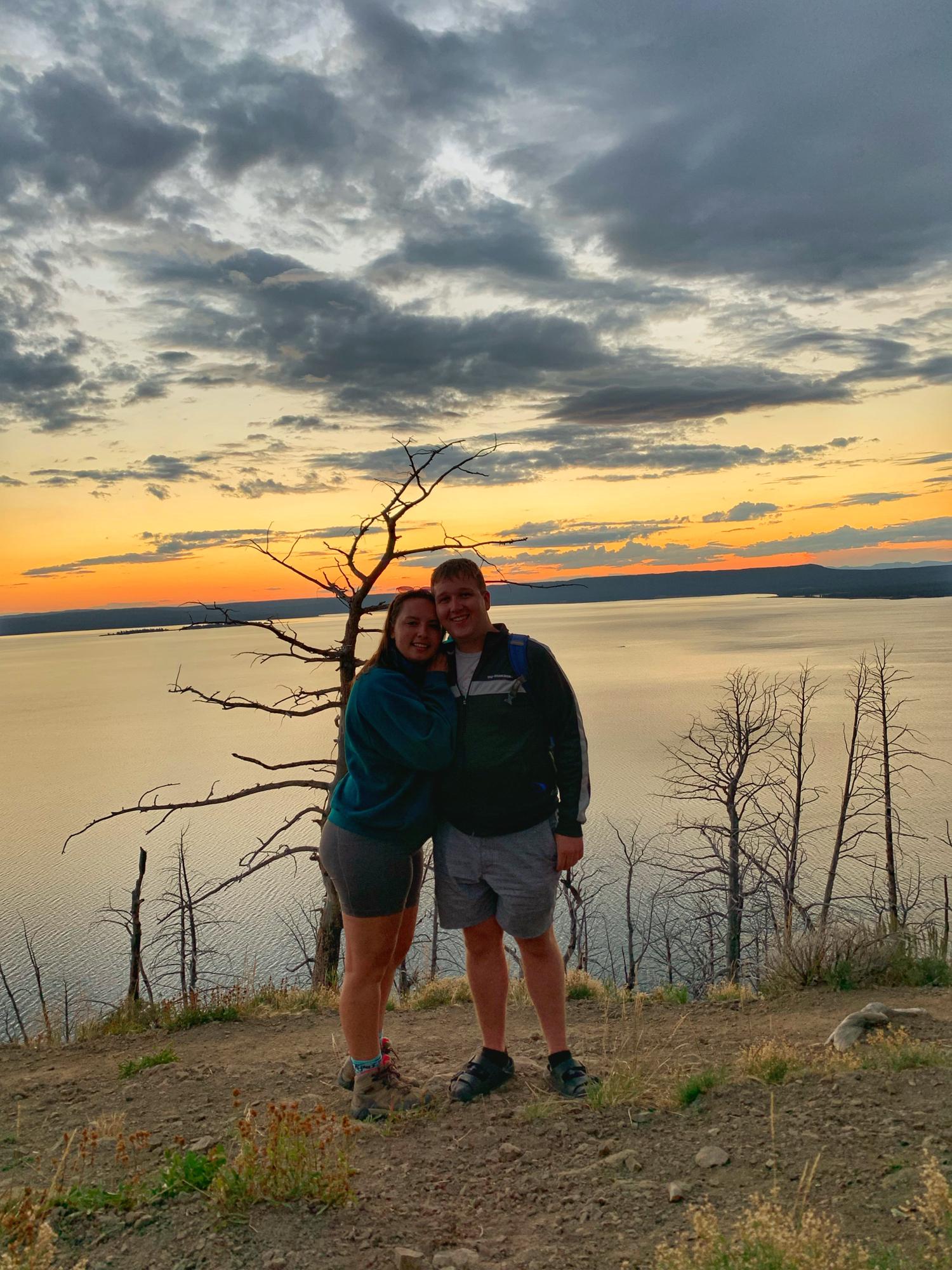 2022 Roadtrip: HE PROPOSED!!! 😁♥️ Yellowstone National Park