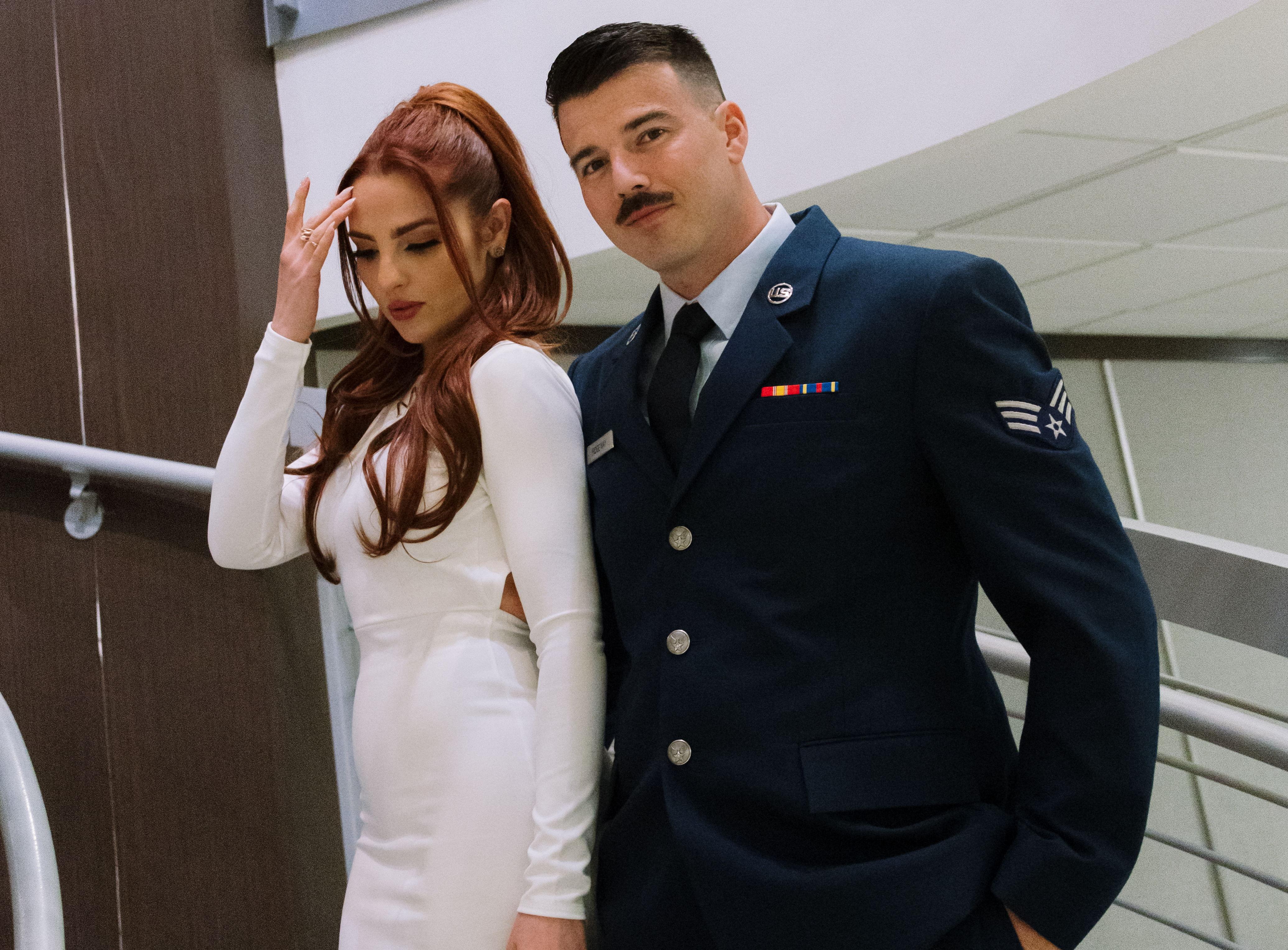 The Wedding Website of Linnette Gonzalez and Tyler Ridgeway