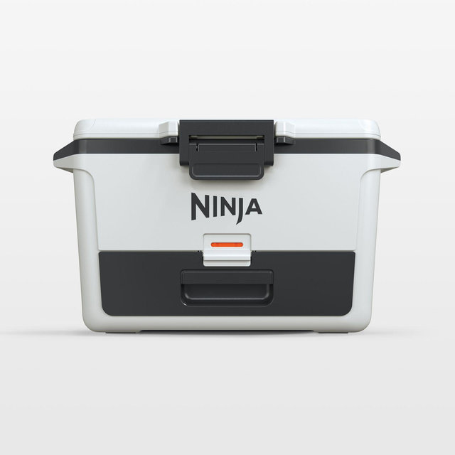 Ninja ® 50-Qt. White FrostVault ™ Cooler