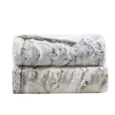 Madison Park Sachi Oversized Faux Fur Throw Blanket