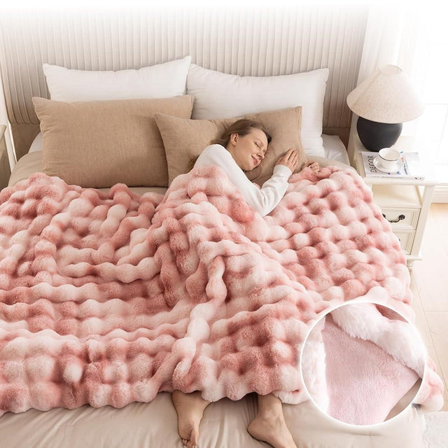 IKALIFE Cozy Faux Fur Throw Blanket for Couch-Warm Fuzzy Throw Blanket, Soft Plush Thick Bubble Blankets for Bedroom and Living Room, Furry Luxury Blanket, 90 x 90, Tie-Dye Pink