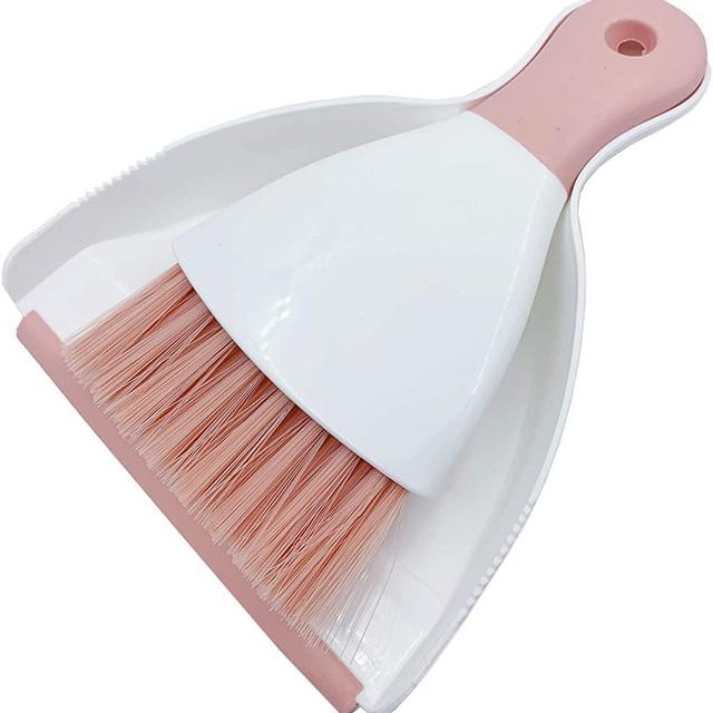 Tiny Team Mini Brush and Dustpan Set (Pink)