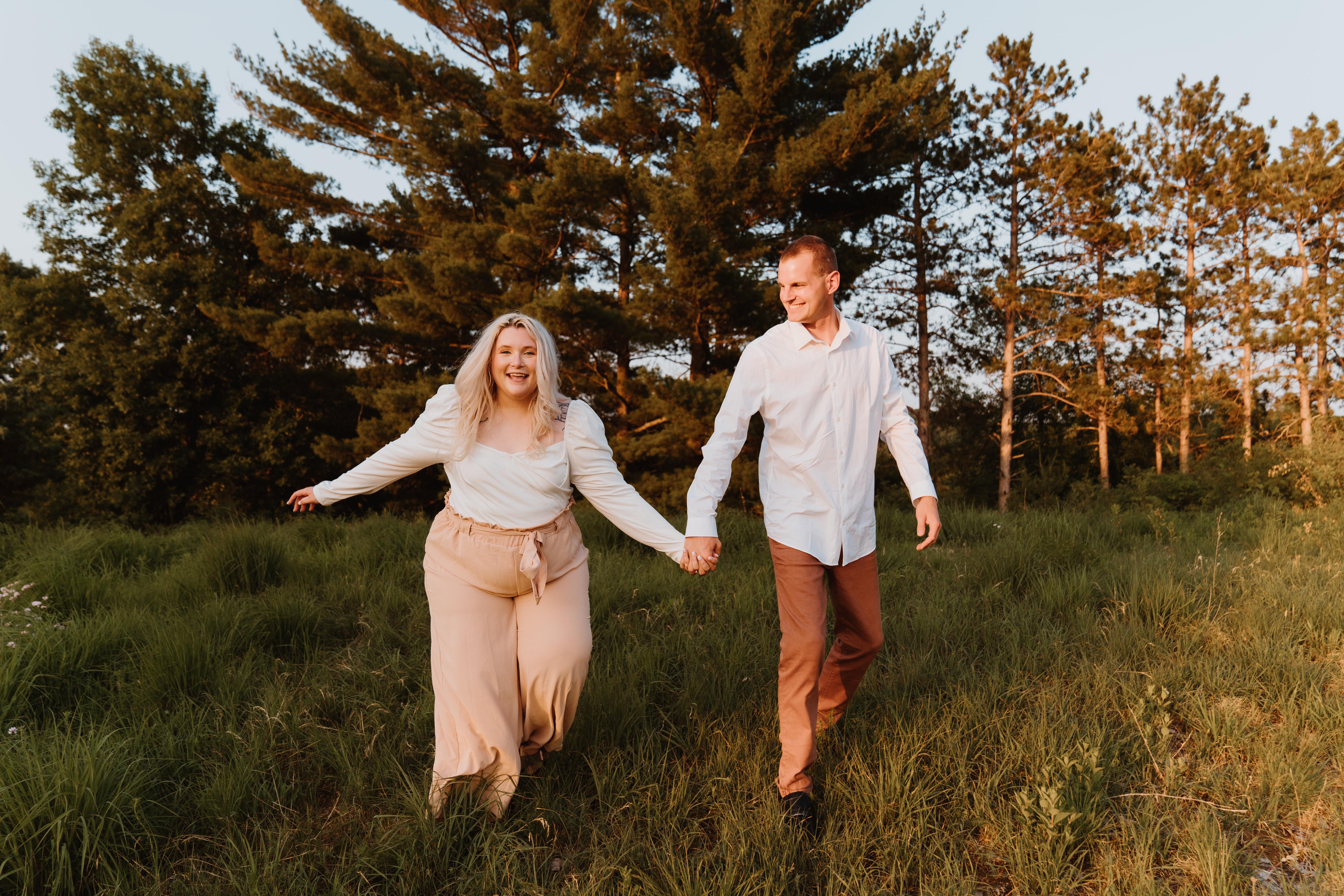 The Wedding Website of Amanda Downs and Austin Baab