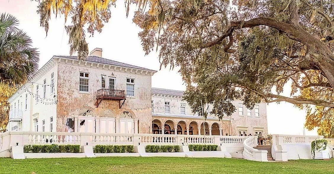 The Wedding Website of David Joyce and Melissa Candela