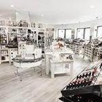 Mirror Mirror  (Salon & Spa)